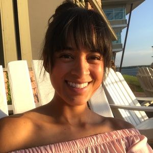 Meet your Posher, Danica